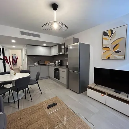 Prestige View 411 By Avecoeur *